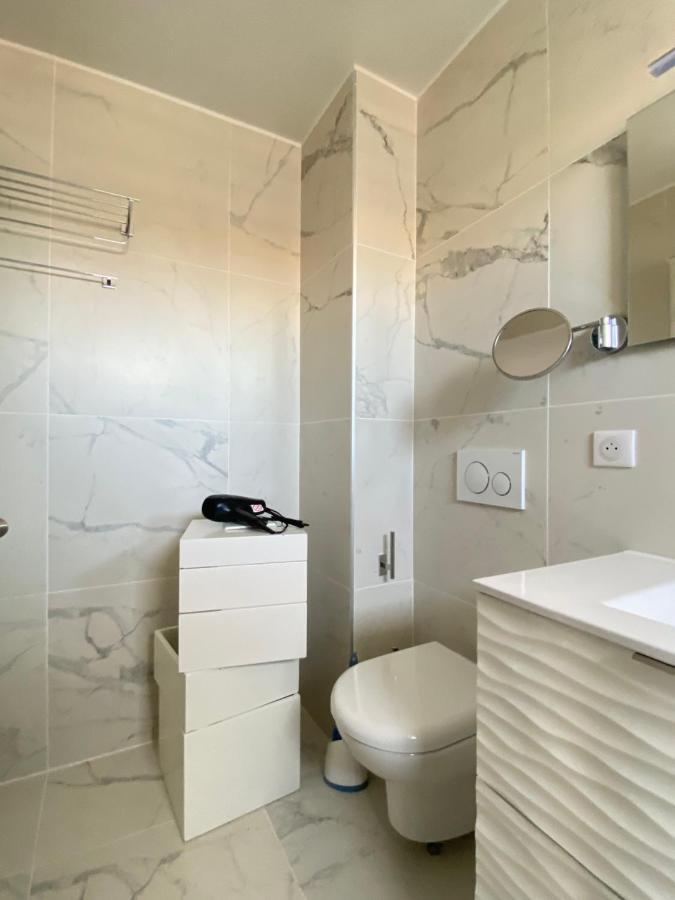 T3 Climatise Villa Juana Avec Parking Et Proche Plage Antibes Zewnętrze zdjęcie